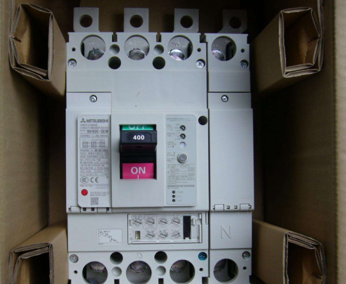  Mitsubishi NV400SEW 3P 4P 