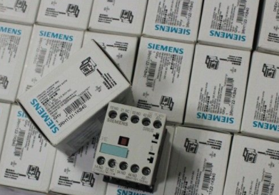  SIEMENS 3RH1131-1AU00