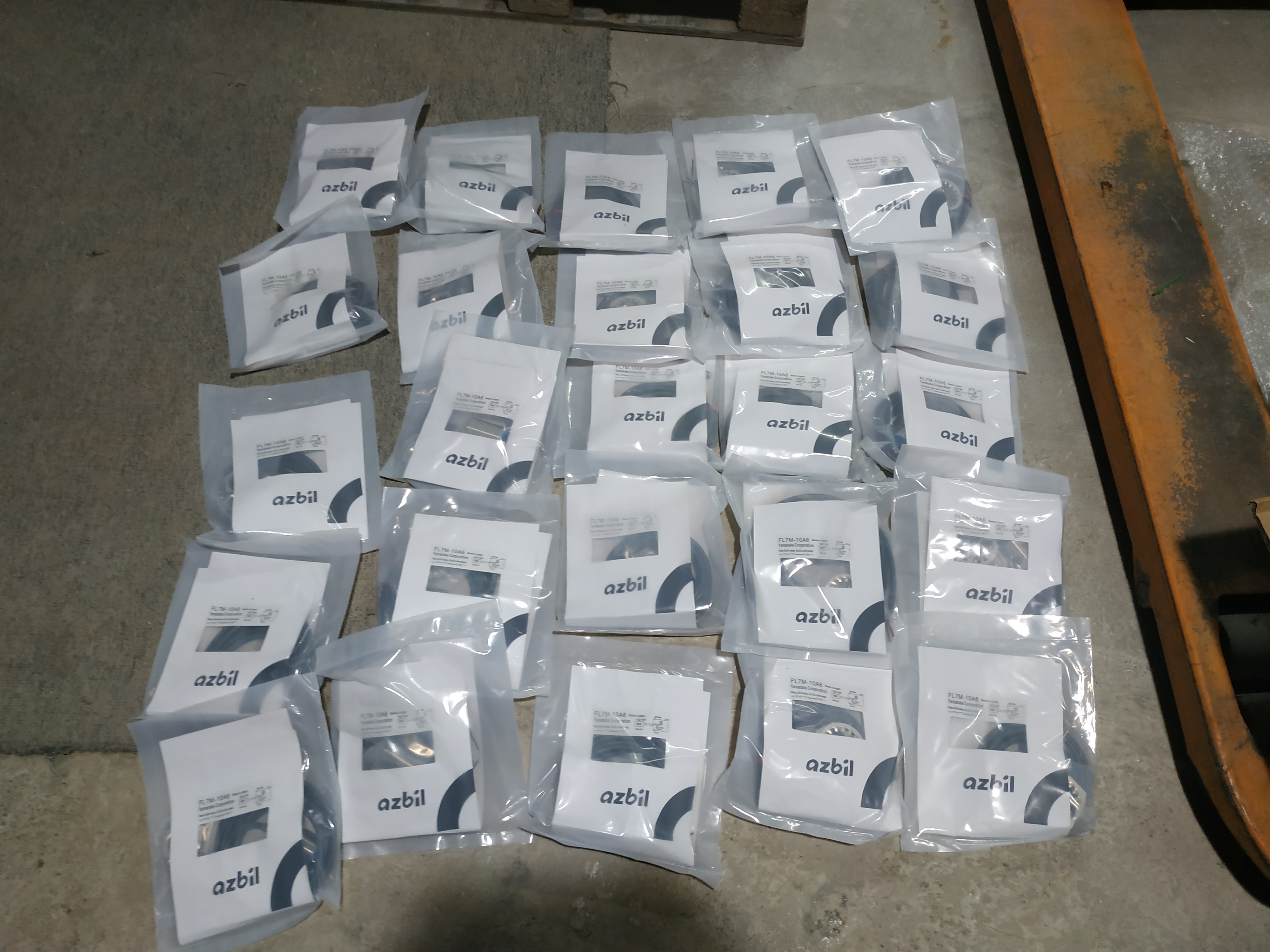  Azbil FL7M-10A6